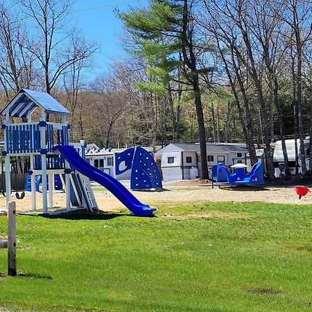Winnasquam Beach Resort Belmont Exterior photo